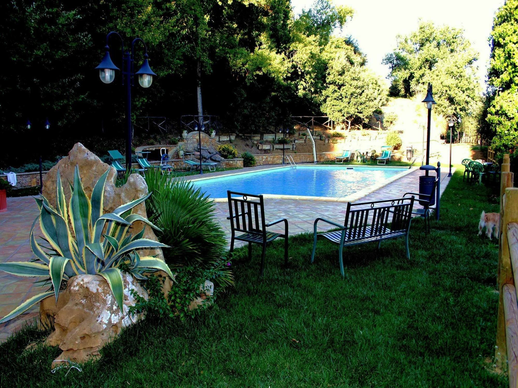 Torre Di Renda Guest House เปียซซา อาร์เมรีนา ภายนอก รูปภาพ
