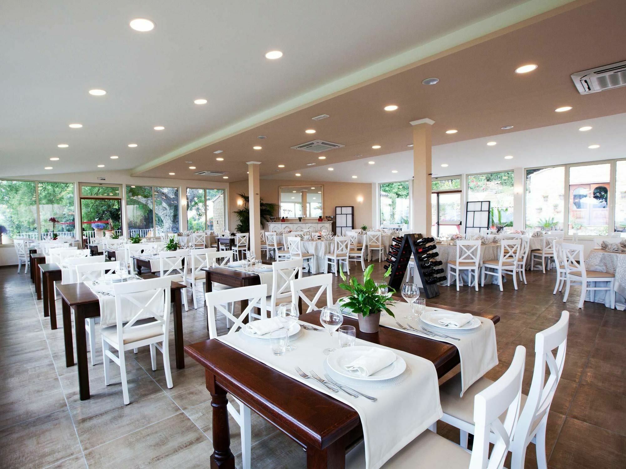 Torre Di Renda Guest House เปียซซา อาร์เมรีนา ภายนอก รูปภาพ