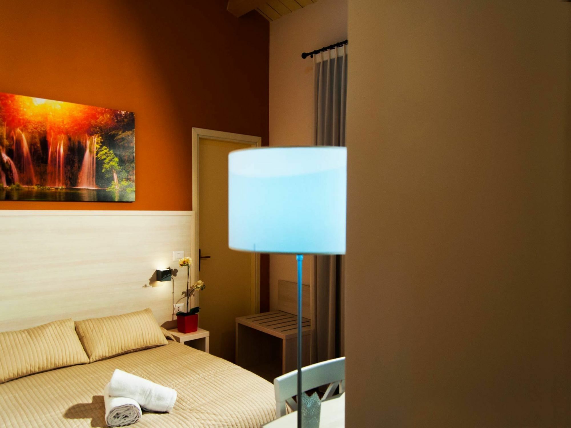 Torre Di Renda Guest House เปียซซา อาร์เมรีนา ภายนอก รูปภาพ